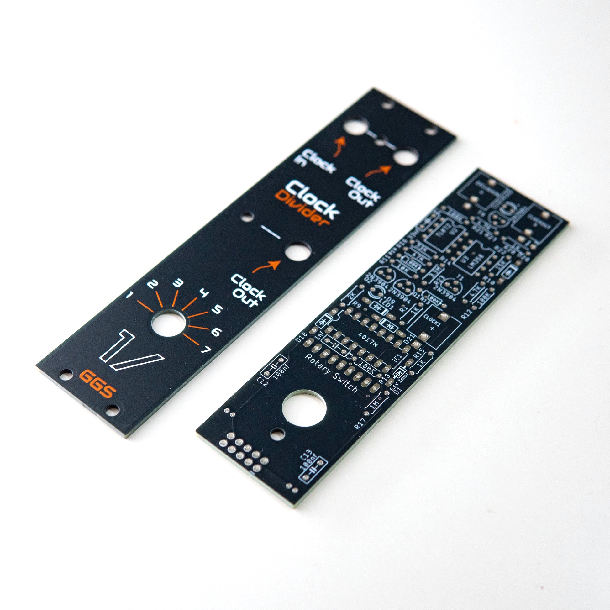 A modular synthesizer module that utilizes a 4017 decade counter chip to divide a clock signal into 1/1, 1/2, 1/3, 1/4, 1/5, 1/6, or 1/7 divisions.