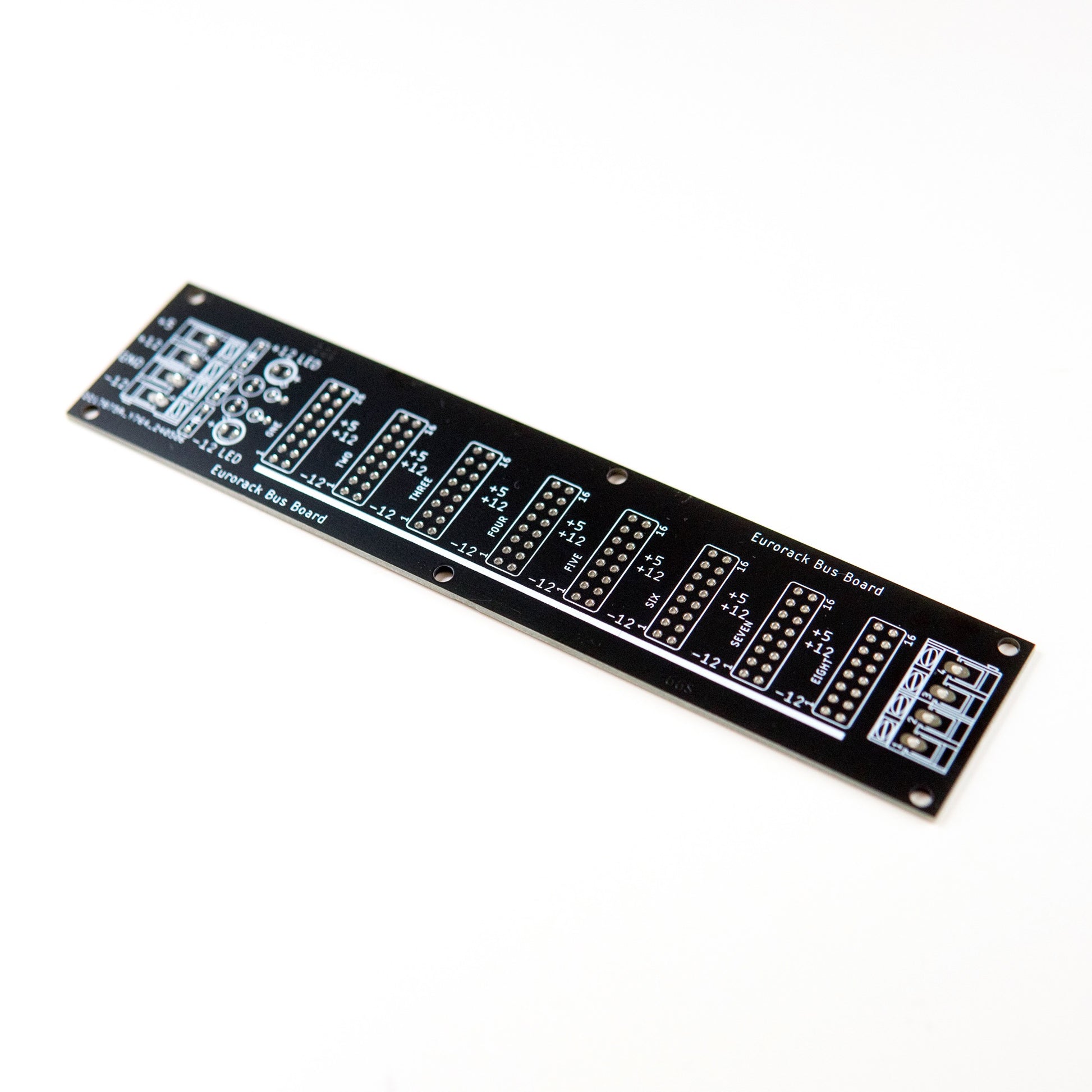 Eurorack modular synth power bus board / Power distributer PCB. -12V, +12V, Ground, +5V, CV (Control Voltage), Gate.