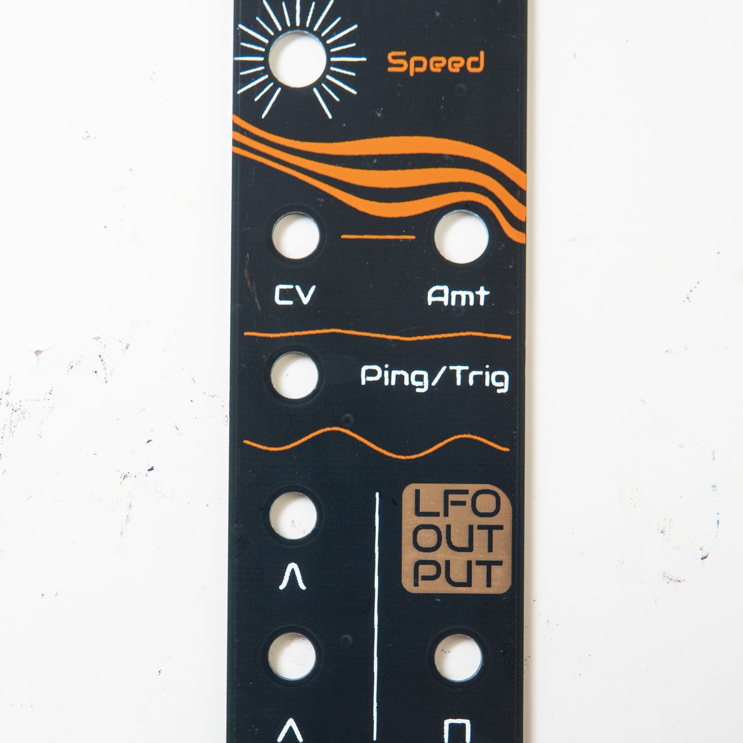 [B-Stock] LFO – PCB & Panel Kit