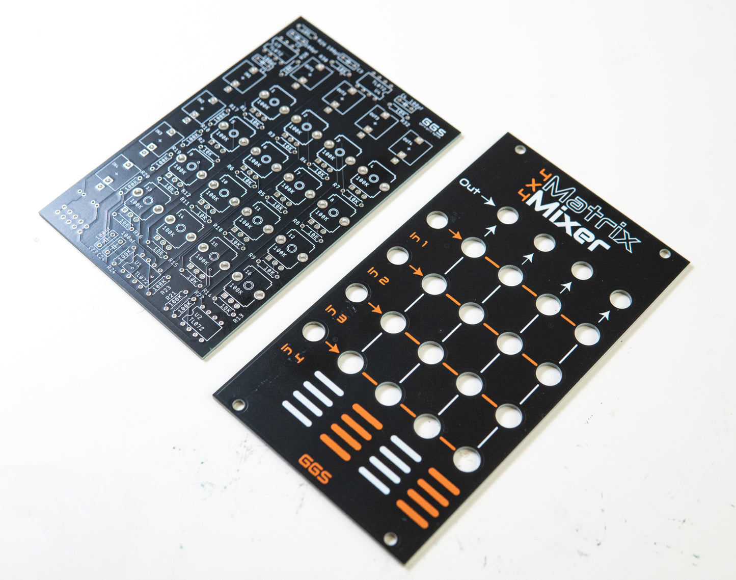 [B-Stock] Matrix Mixer – PCB & Panel Kit | Eurorack | 14HP